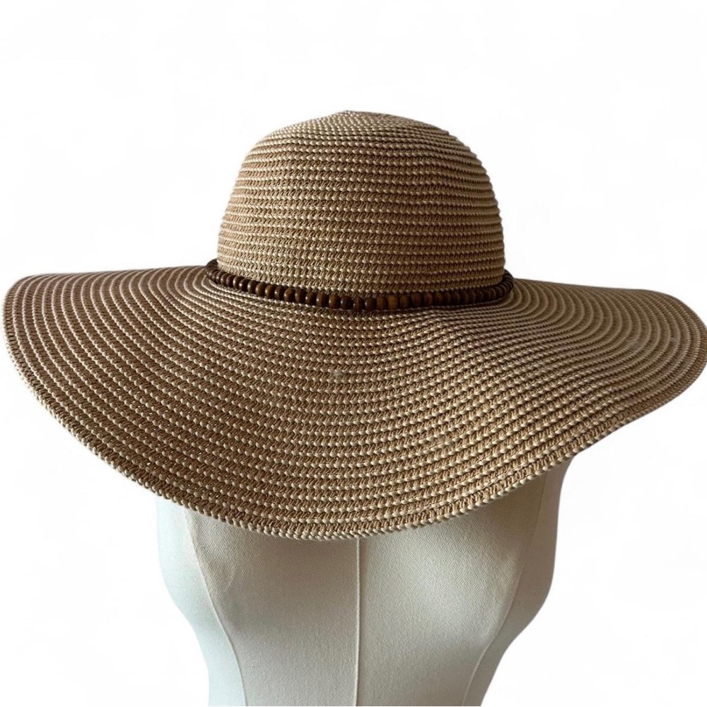 Elegant Tan Wide-Brimmed Sun Hat